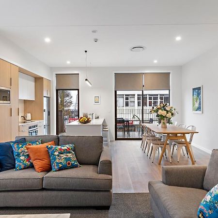 Academy Apartments Masterton Exterior foto